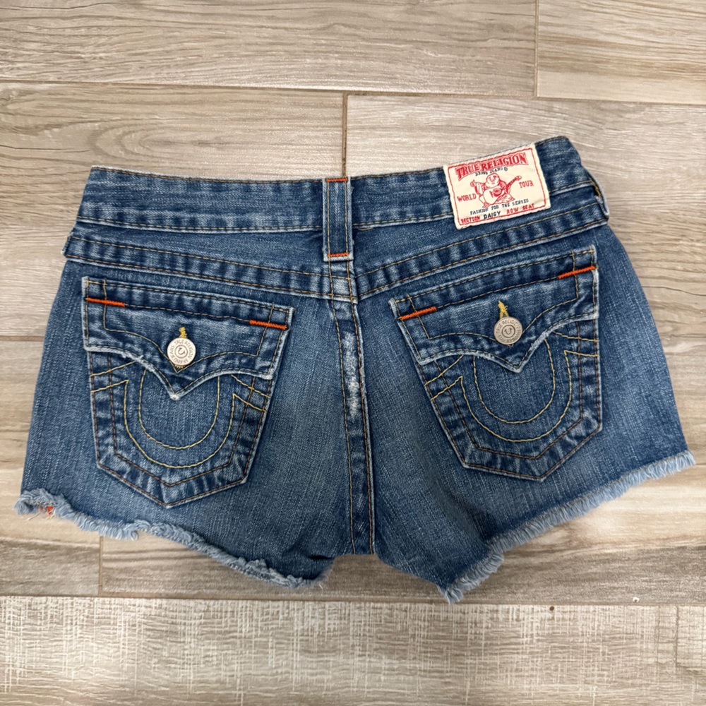 True religion shorts size 26